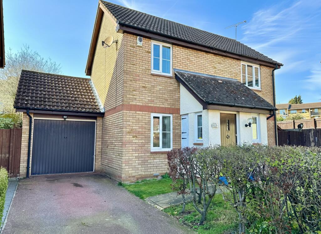 Main image of property: Froden Close, Billericay, CM11