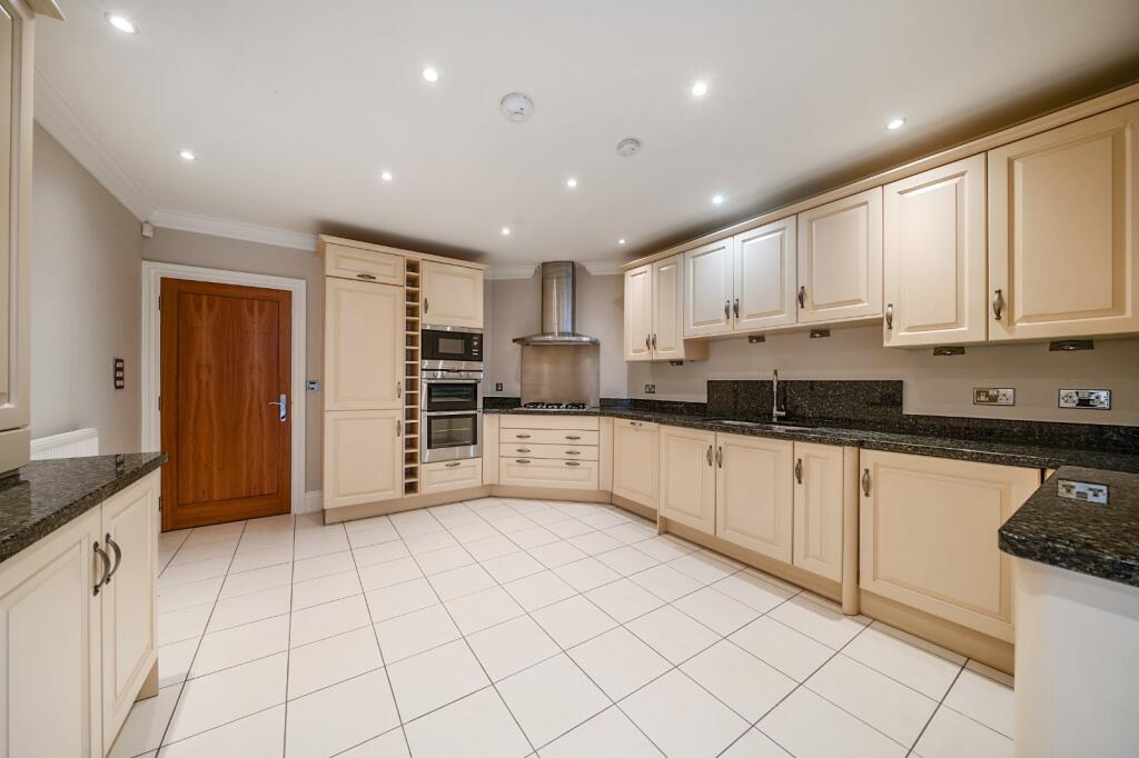 Additional image 6 of Warwick Road, Solihull, West Midlands, B91