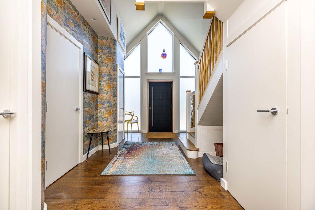 1 Baring Road, Hengistbury Head photo 2