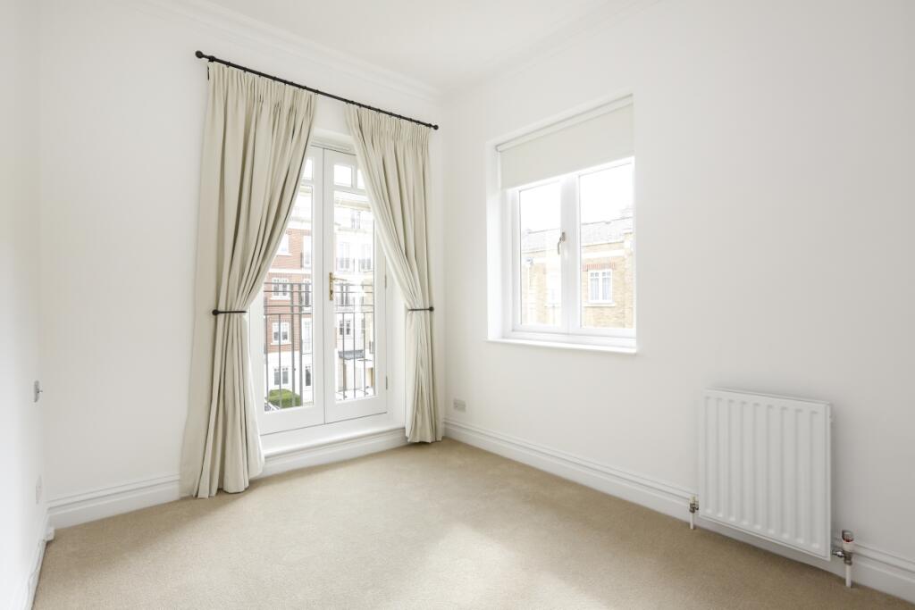 Apartment in Twickenham - More