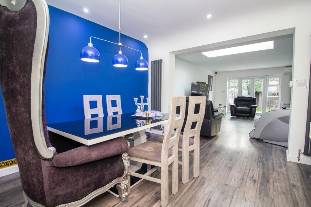 House in Watford - View 3