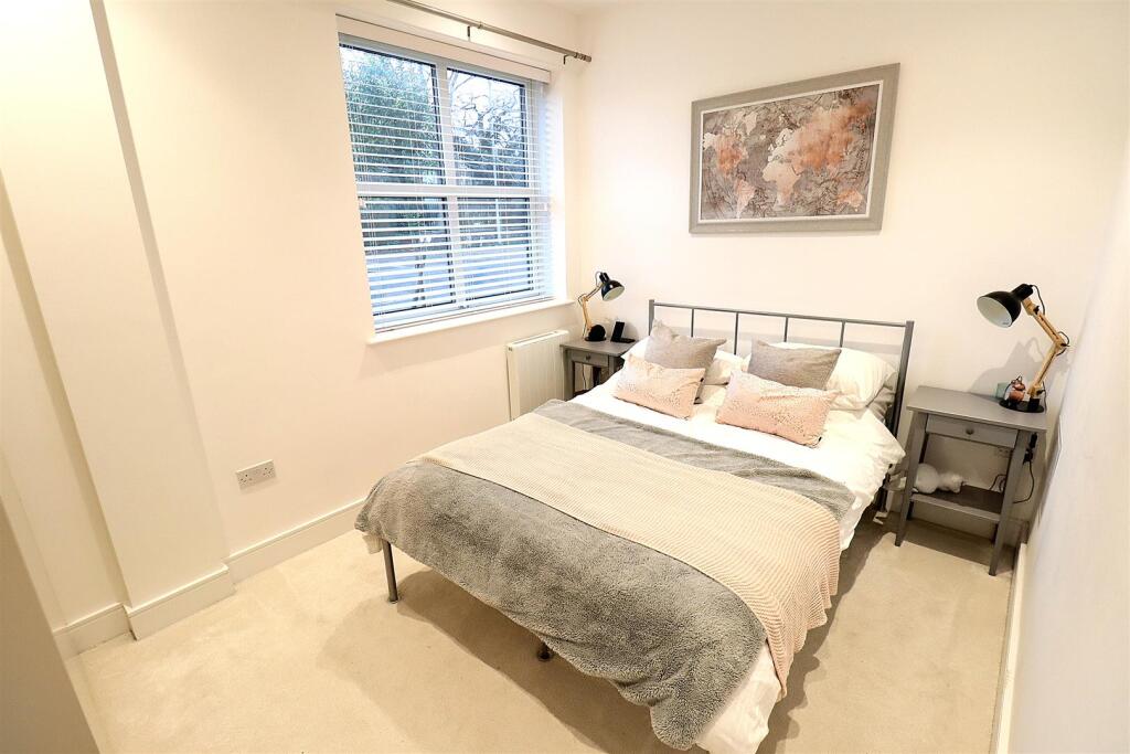 Additional image 6 of Parkgate House, Great North Road, Hatfield