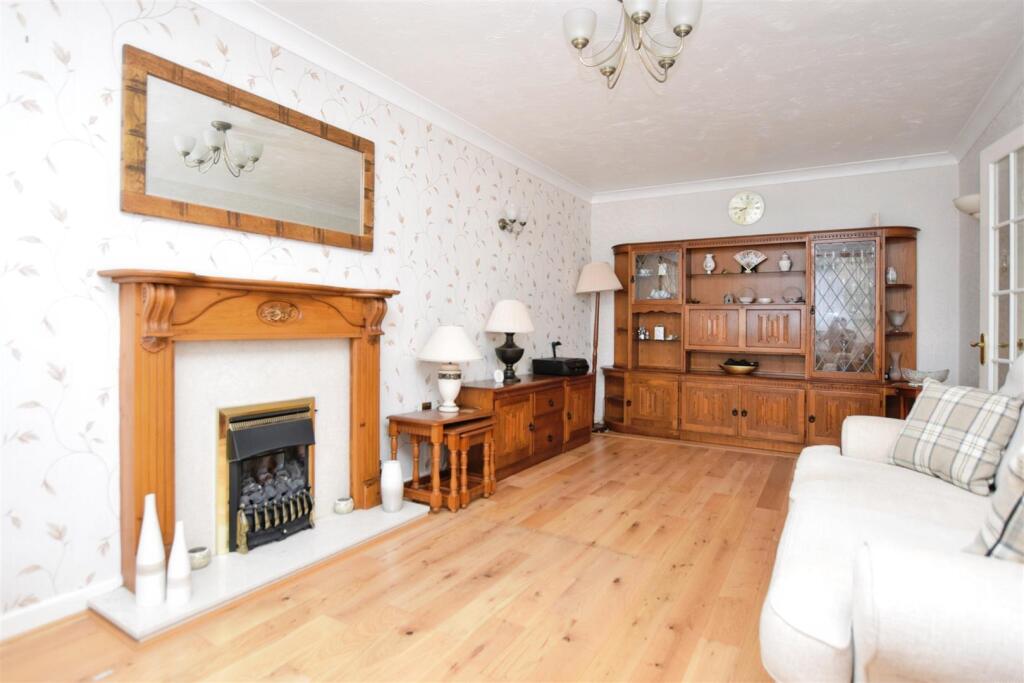 House in Towyn, Kinmel Bay and Towyn - View 3