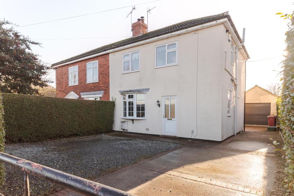 Main image of property: Holme Lane, Messingham