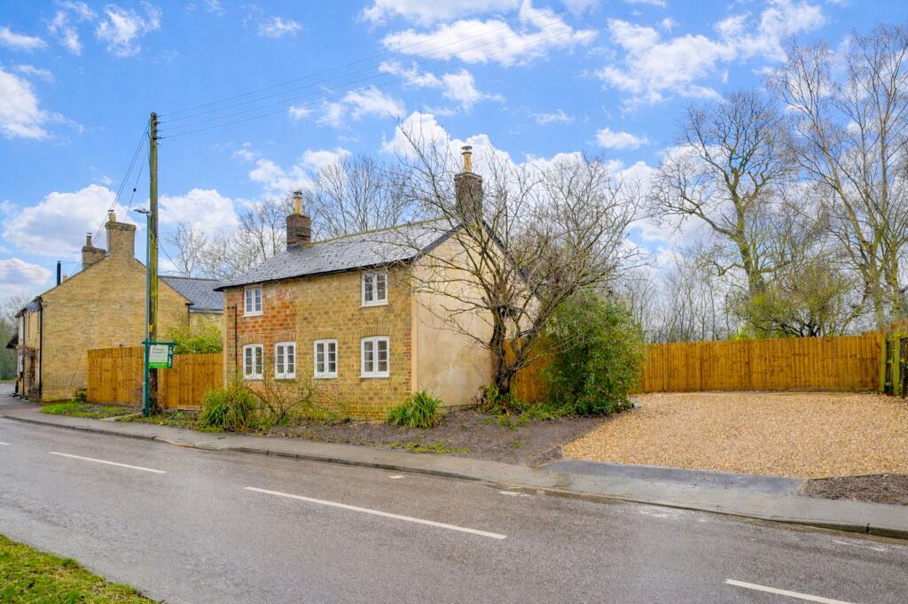 Main image of property: West Perry, Perry, PE28