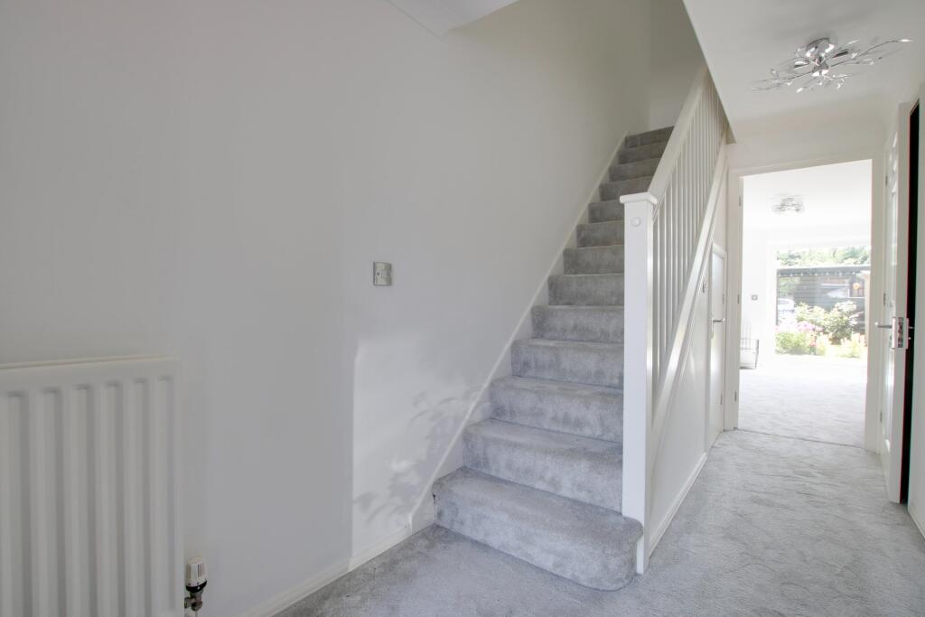 House in Fareham, Hill Head - View 2