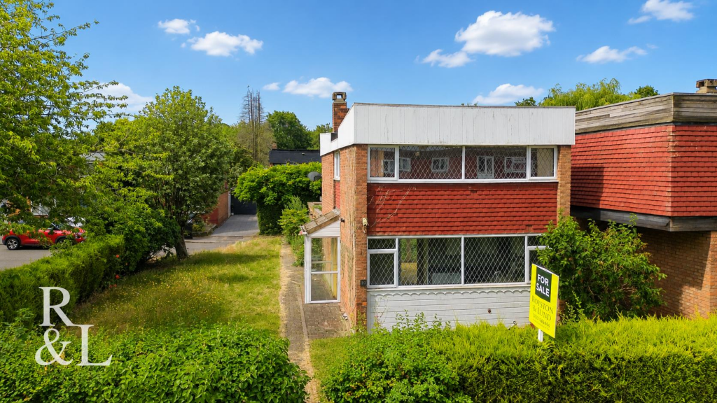 Redhill Close, Tamworth - View 3
