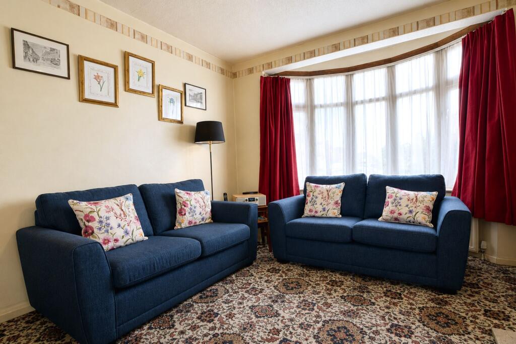 House in Leicester - More