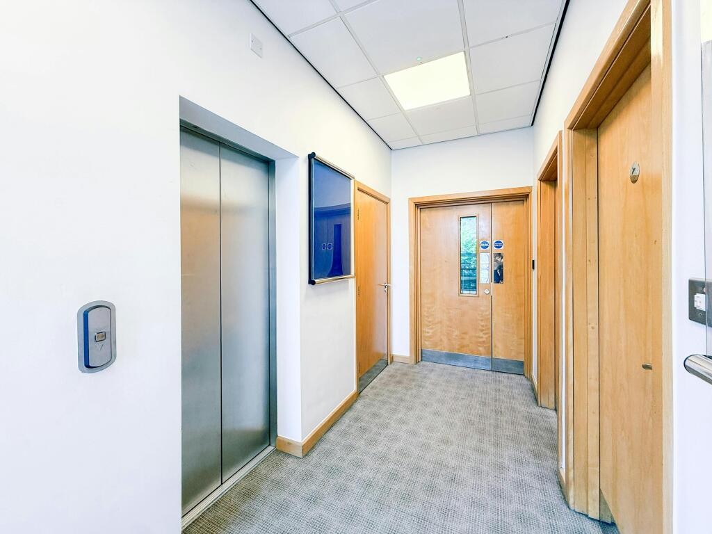 Merlin court_office building for sale-23.jpg