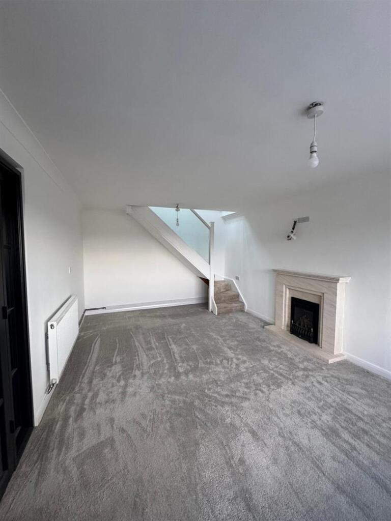 Additional image 3 of Aireville Rise, Bradford