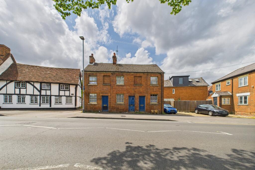 Main image of property: Wiltshire Road, Wokingham, Berkshire, RG40