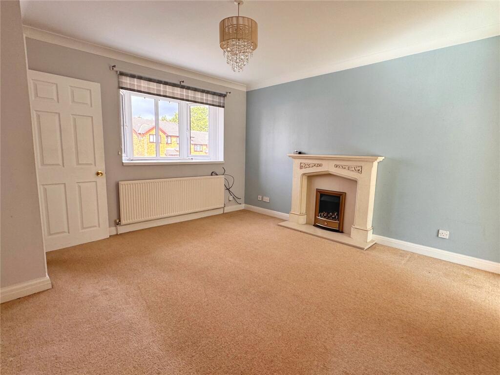 House in Stockport - View 4