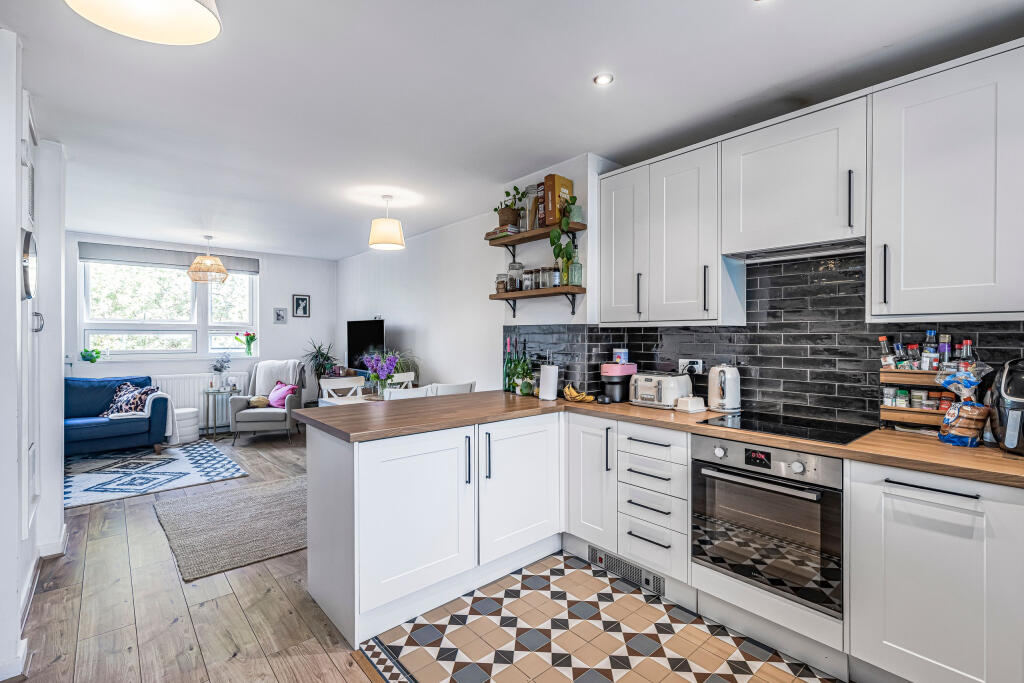 Main image of property: 39 Putney Hill, Putney, London. SW15 6BJ