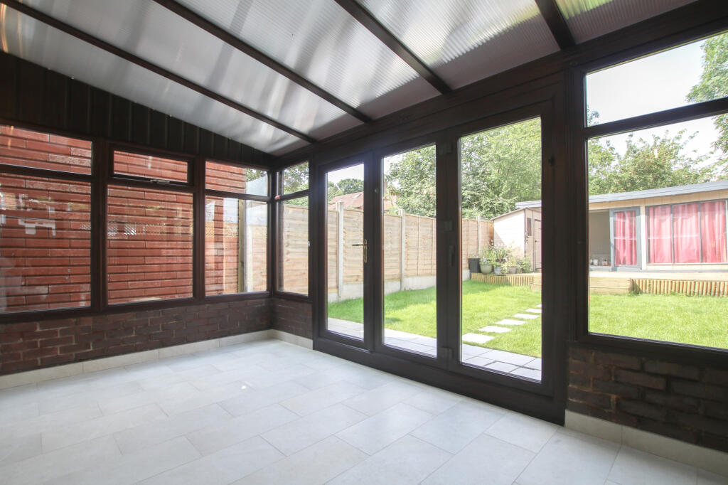 House in Watford - View 4