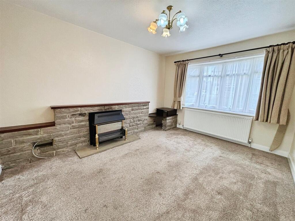 Additional image 3 of Poplar Road, Bradford, BD7 4JB
