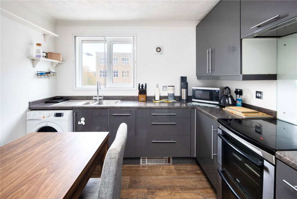 Apartment in London - View 2