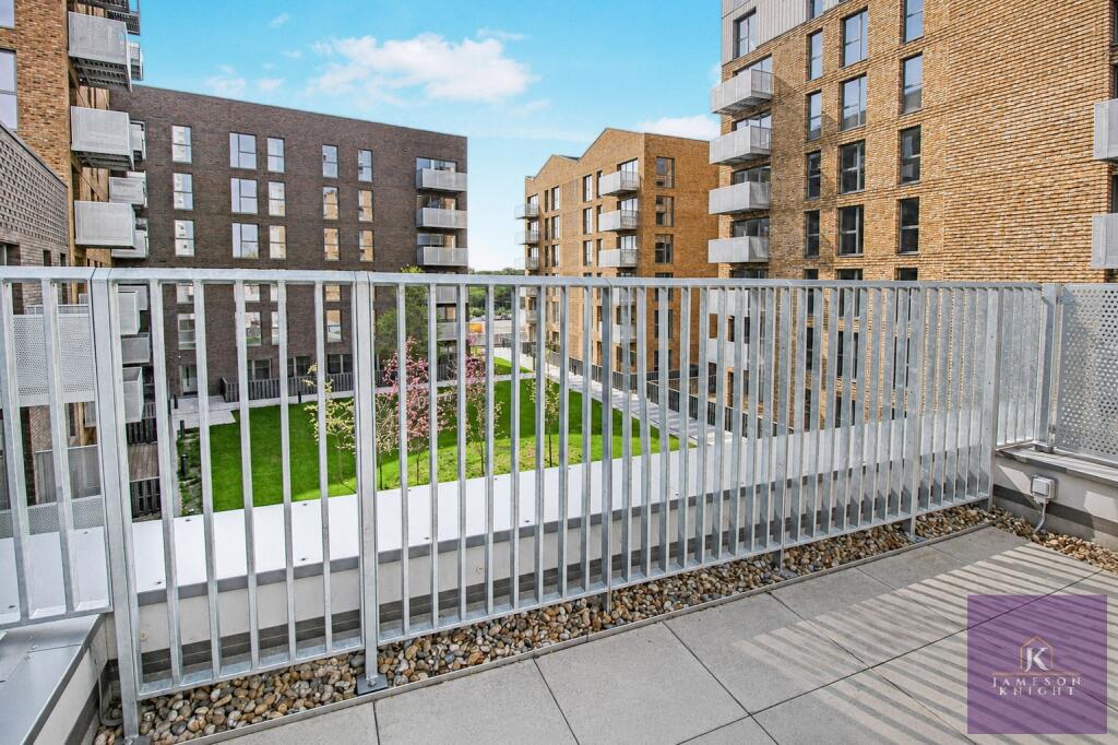 House in London - View 4