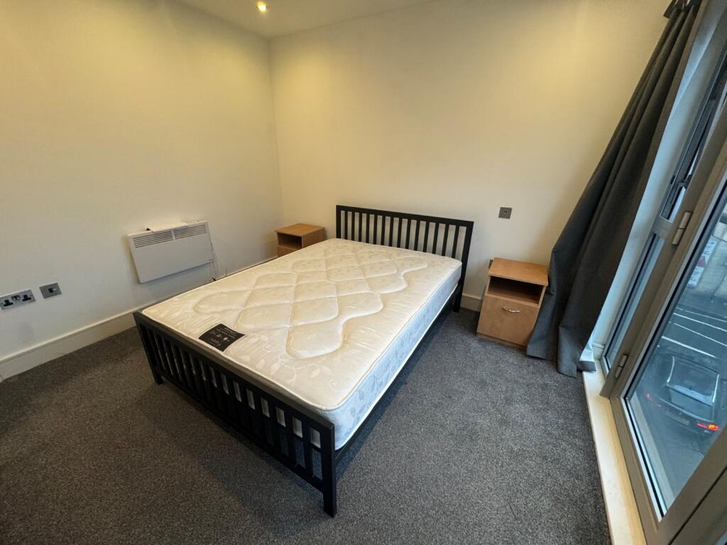 Apartment in Nottingham - View 4