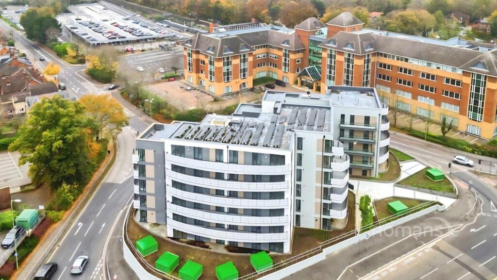 Main image of property: Farnborough Road, Farnborough, Hampshire, GU14