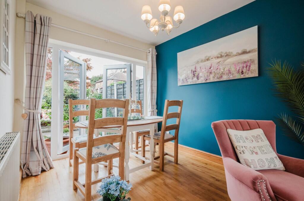 Bridle Close, Flixton, Manchester, M41 photo 4