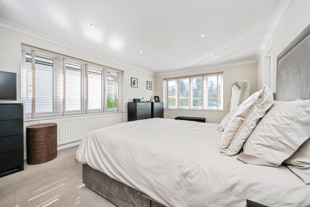 Additional image 12 of Mount Pleasant Lane, Bricket Wood, St. Albans