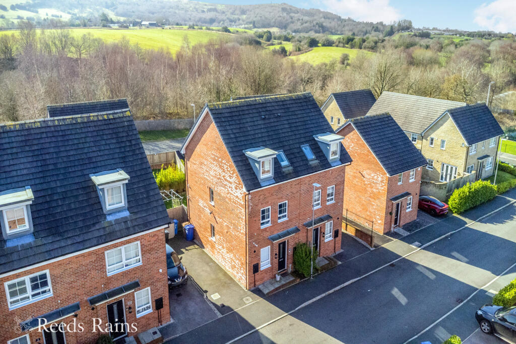 Main image of property: Greencroft Lane, Hyde, Greater Manchester, SK14