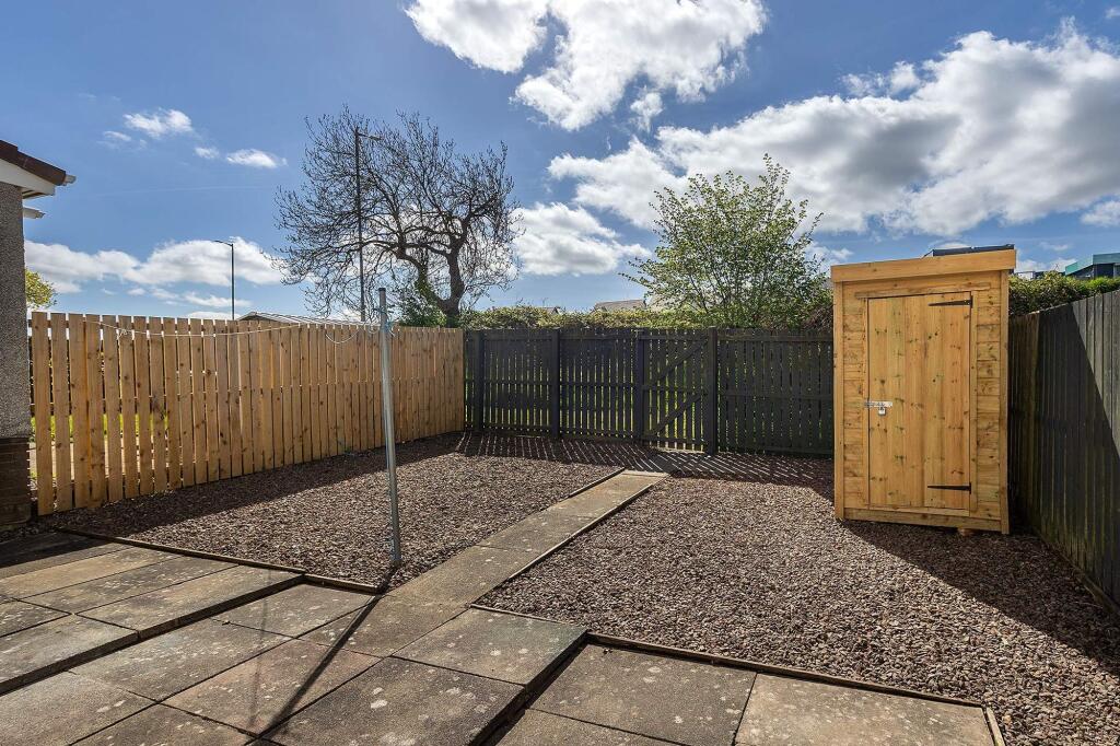 Liddle Drive, Bo'ness, EH51 photo 2