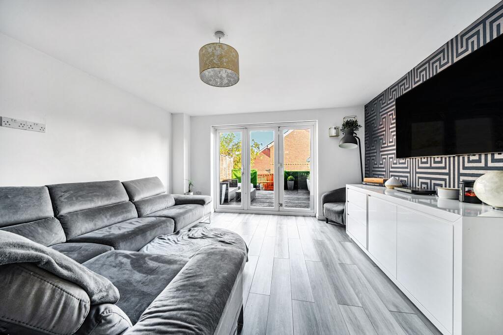 House in Rochester - View 3