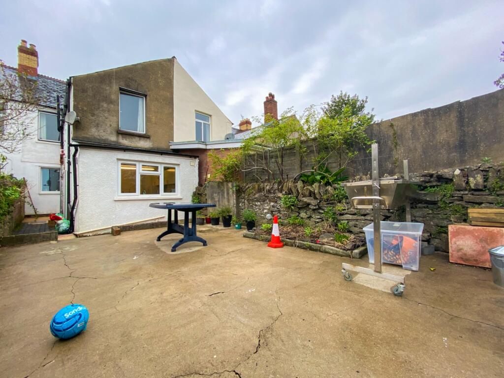 Property photo 11