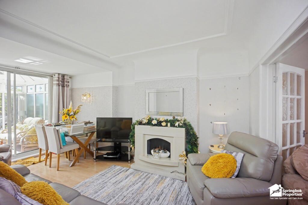 House in Knowsley, Liverpool City Region - View 4