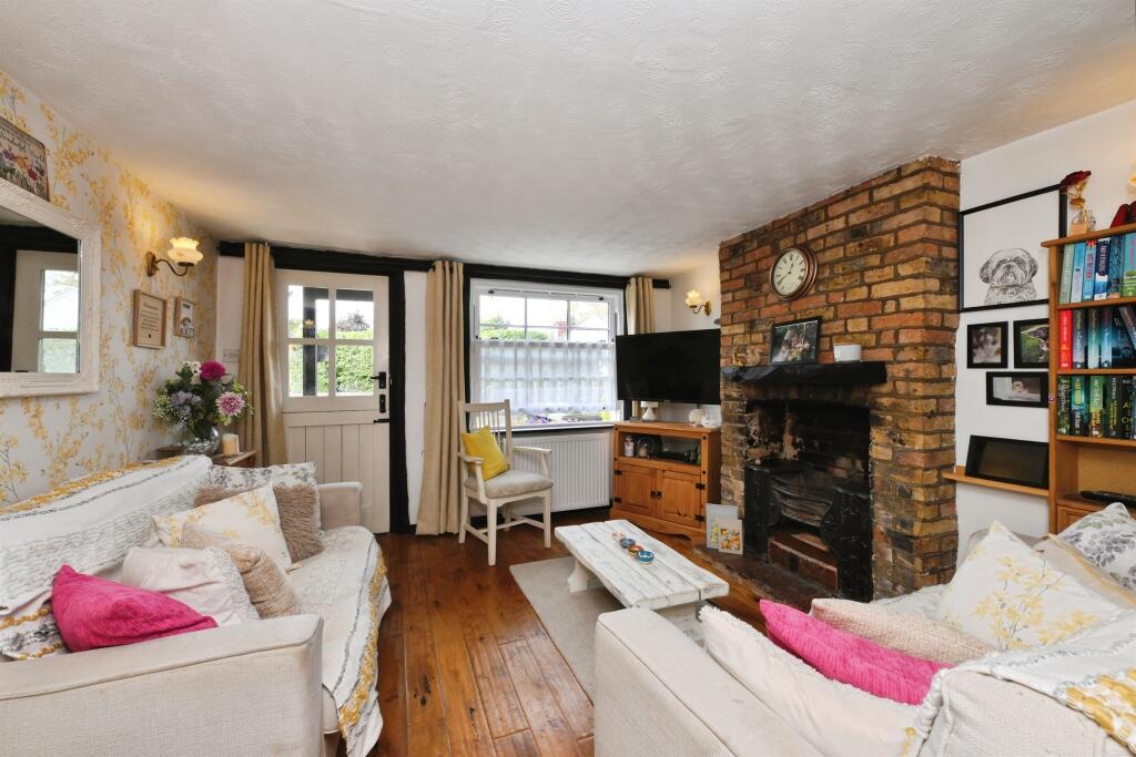 House in Chelmsford - View 3