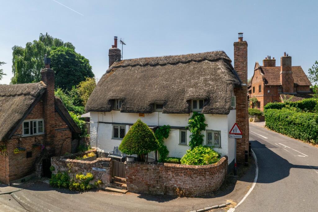 Main image of property: Stockaway, Weedon, Aylesbury, Buckinghamshire, HP22