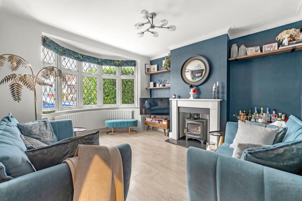 Prospect Road, Woodford Green, IG8 photo 3