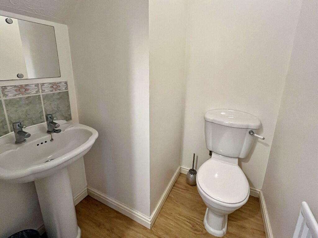 1 bedroom house share for rent