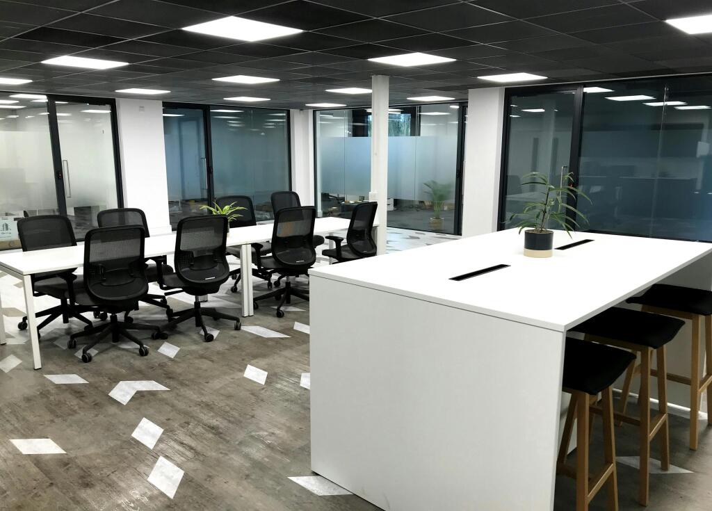 Innovation Centre hot desks 2.jpg