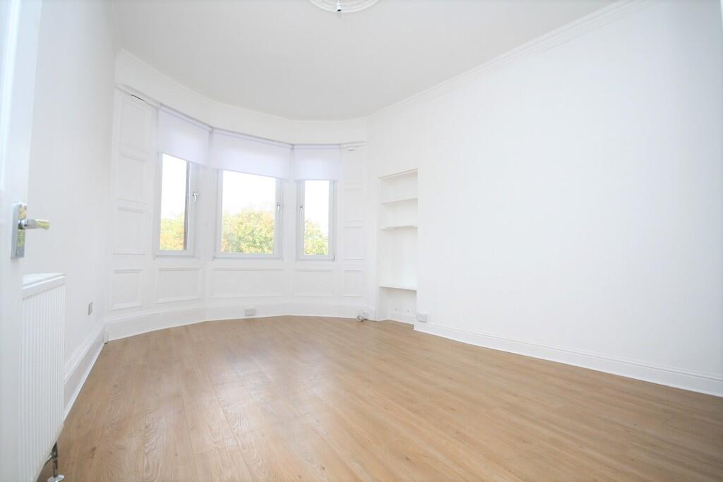 Main image of property: Cumbernauld Road,1 Bright Bed Unfurnished in Dennistoun, Available 28/01/2026