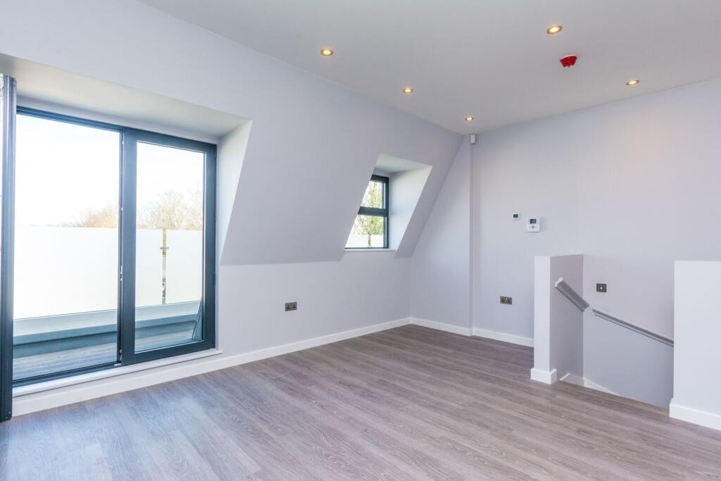 Apartment in London - View 2