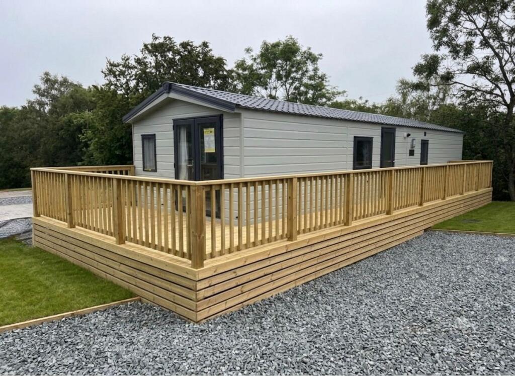 2-bed caravan on Garton, Ayr, KA6 6LR, £49,995