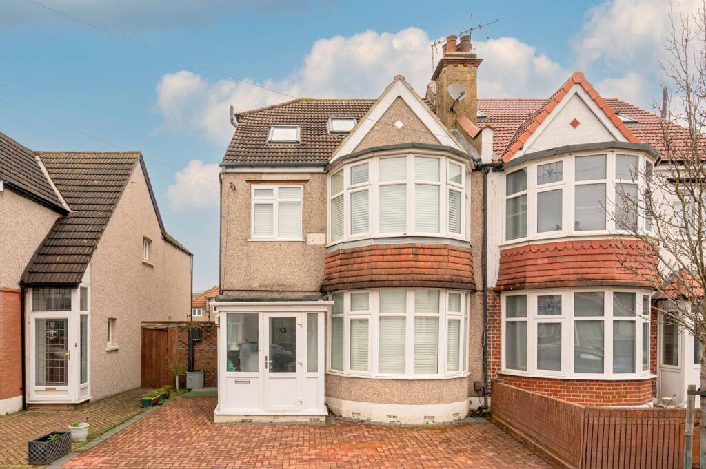 Main image of property: Meadvale Road, Croydon, CR0