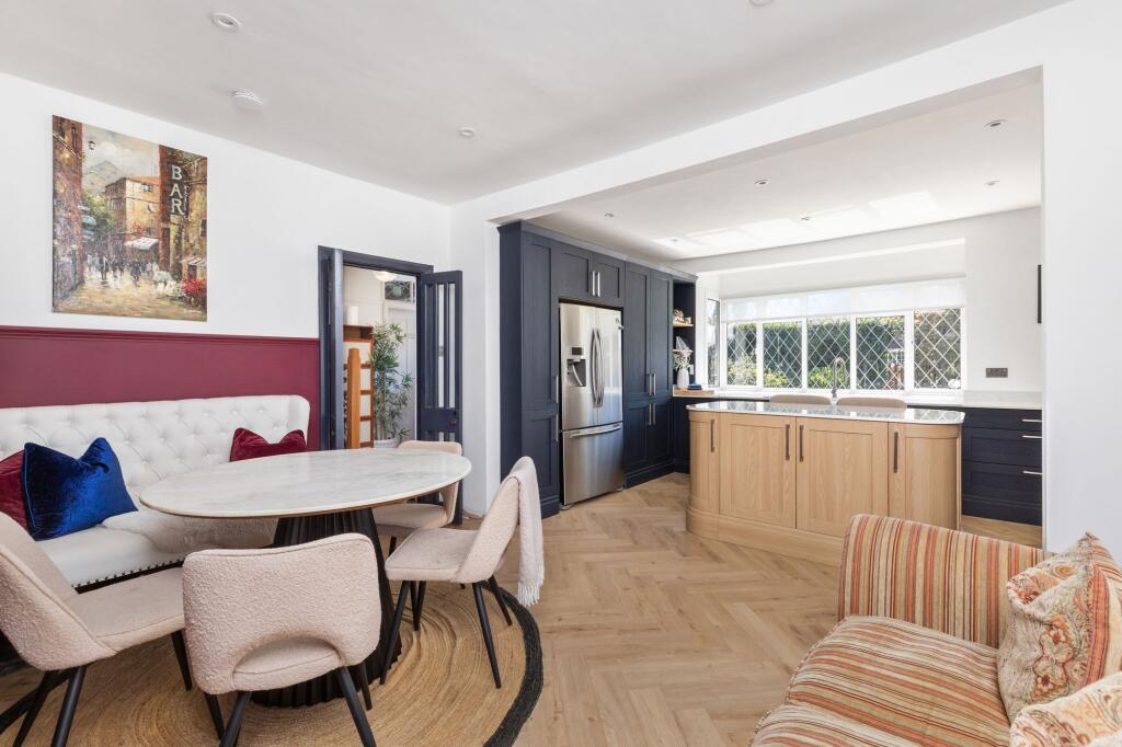 House in Portsmouth - View 5