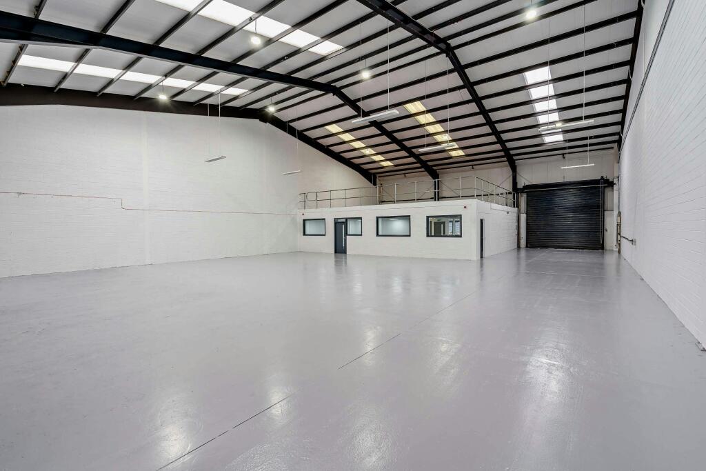 8636726interior38800.jpg