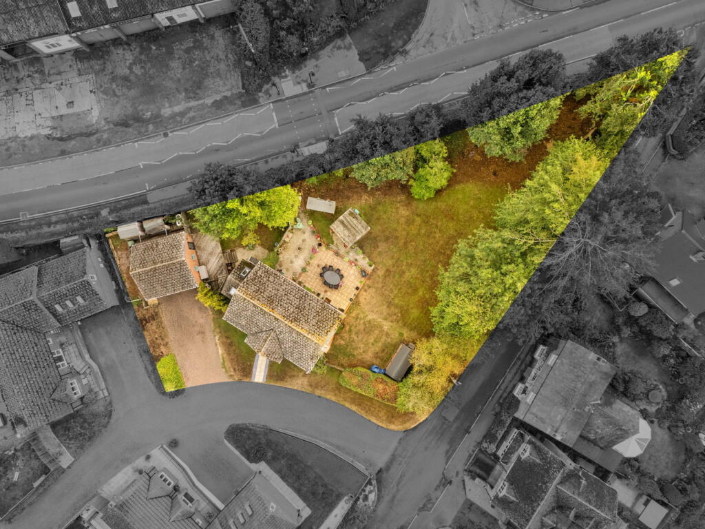 House in Northampton - View 2