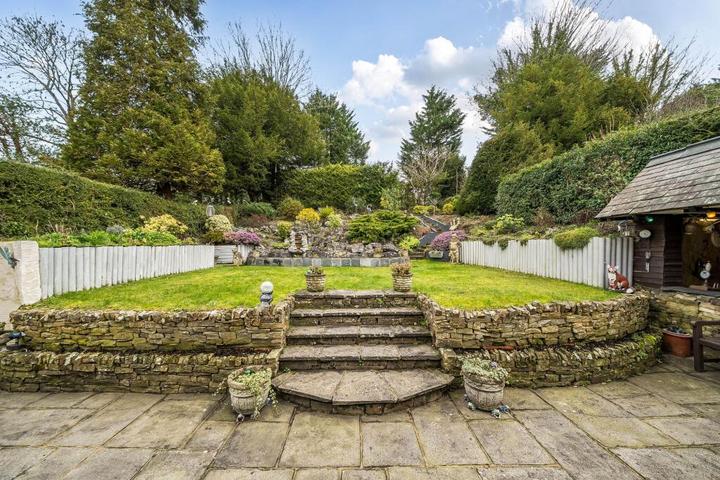 Byron Avenue, Coulsdon, CR5 photo 4