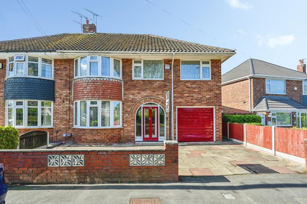 Main image of property: Moss Lane, Maghull, Liverpool, Merseyside, L31