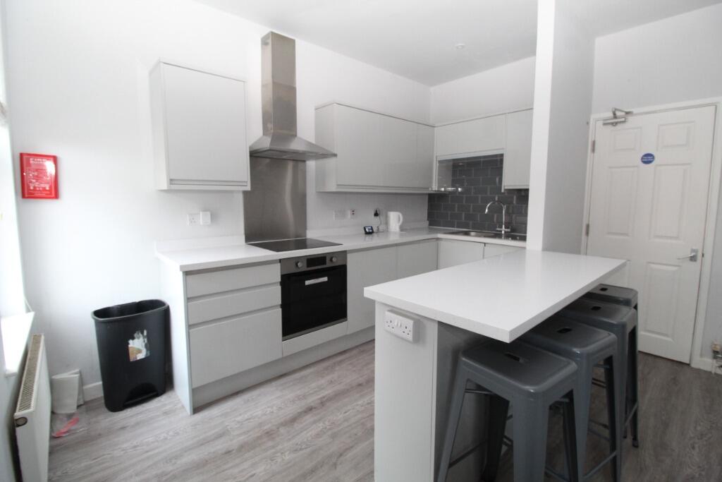 Main image of property: (26/27) Castle Boulevard, Lenton, Nottingham, NG7