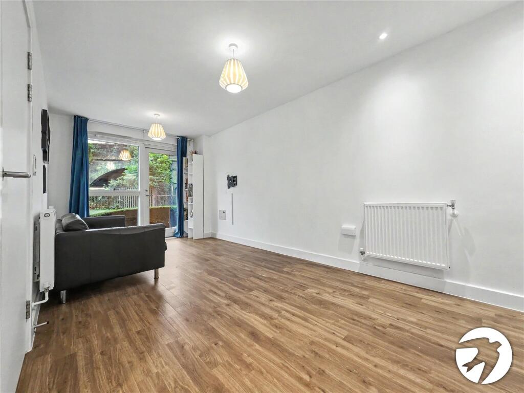 2 bedroom house for rent