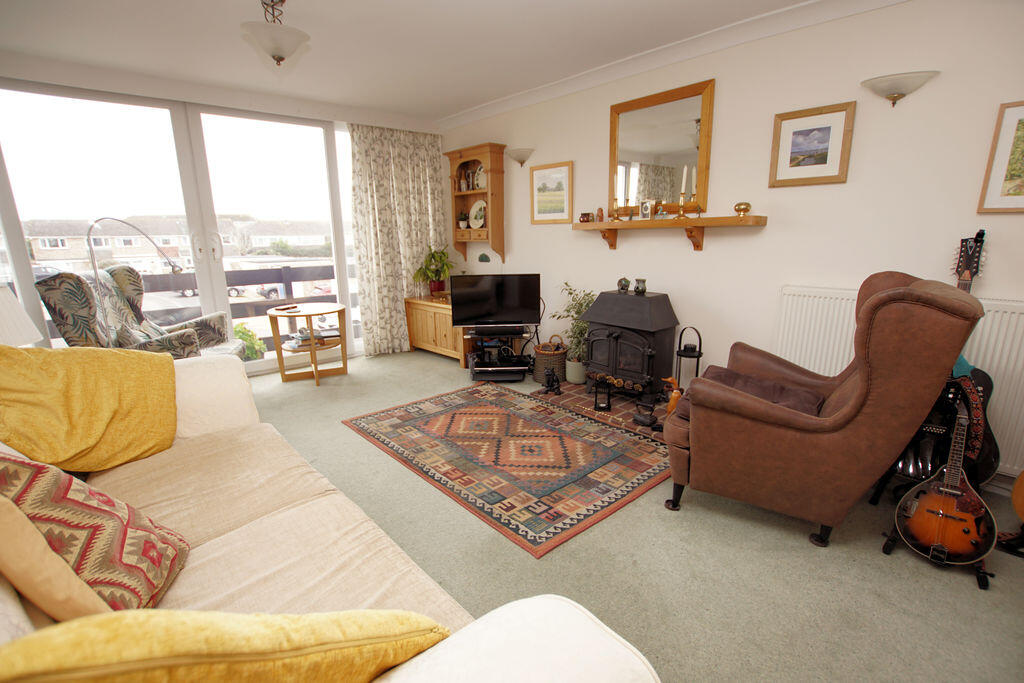 Churcher Close, Gomer, Gosport, PO12 photo 2