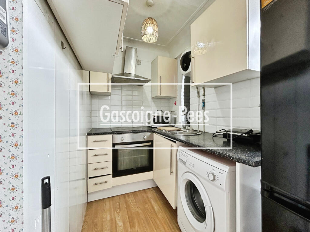 Main image of property: Queens Parade, Basingstoke, RG21