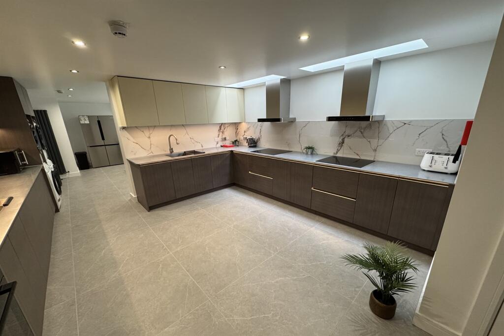 Main image of property: Flat 1, Sky Point Two, Luke House, Derby Street, NG9 2LG