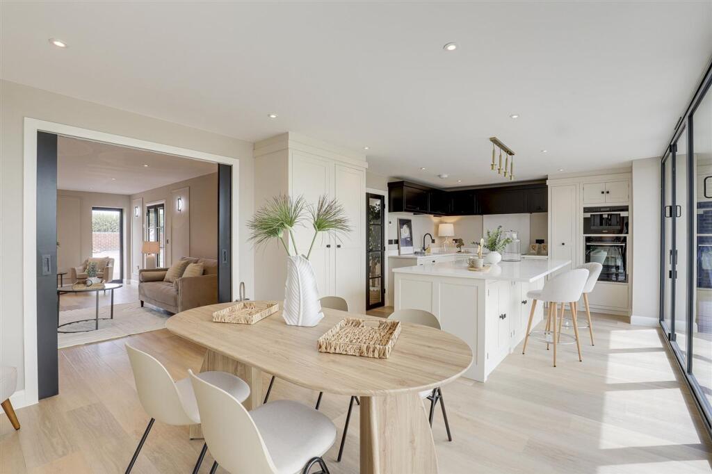 Forest Lane, Papplewick, NG15 photo 3